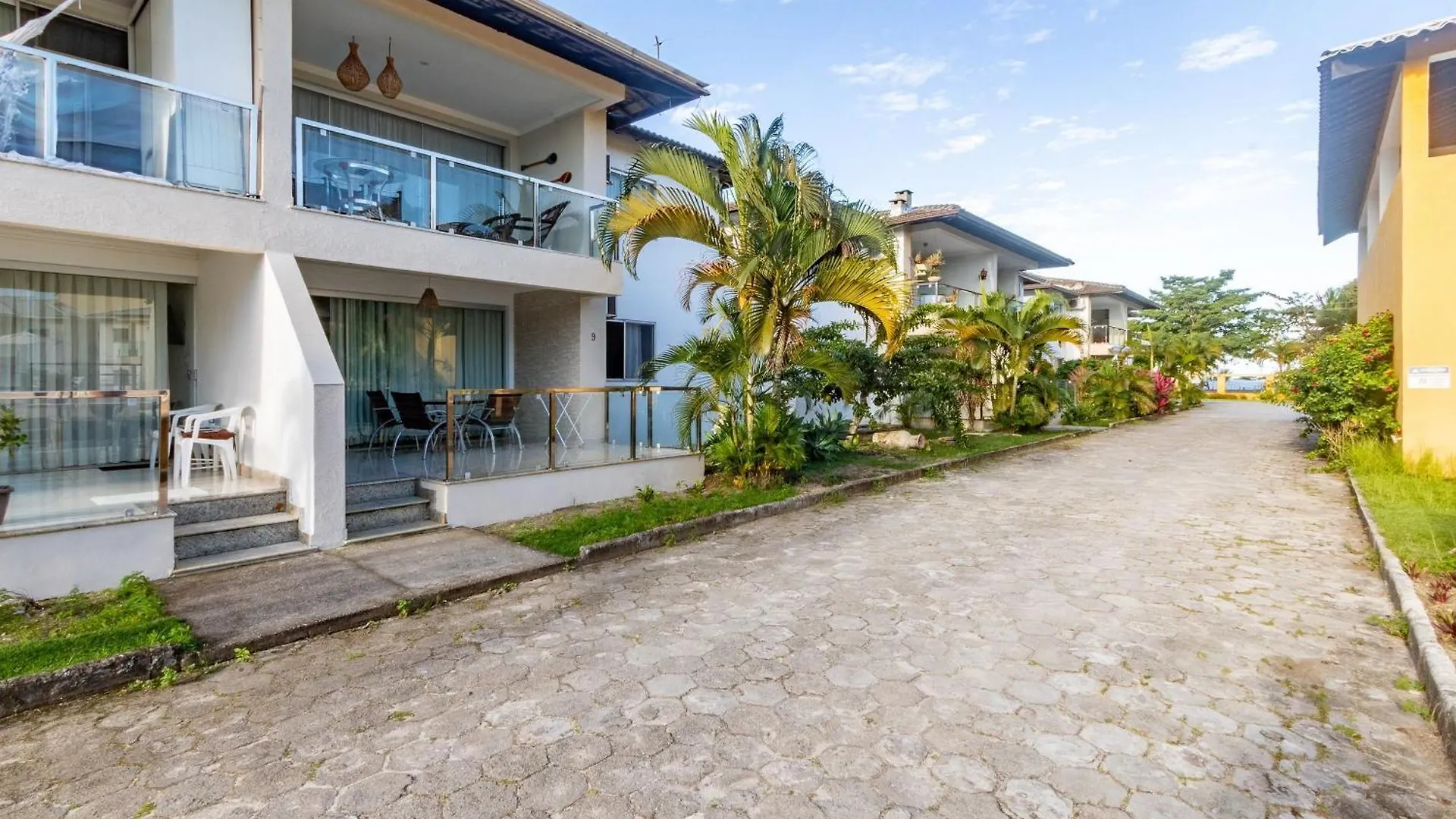 Condominio Com Piscina Na Praia Do Muta Em Porto-Ba - Mut Porto Seguro 0*,