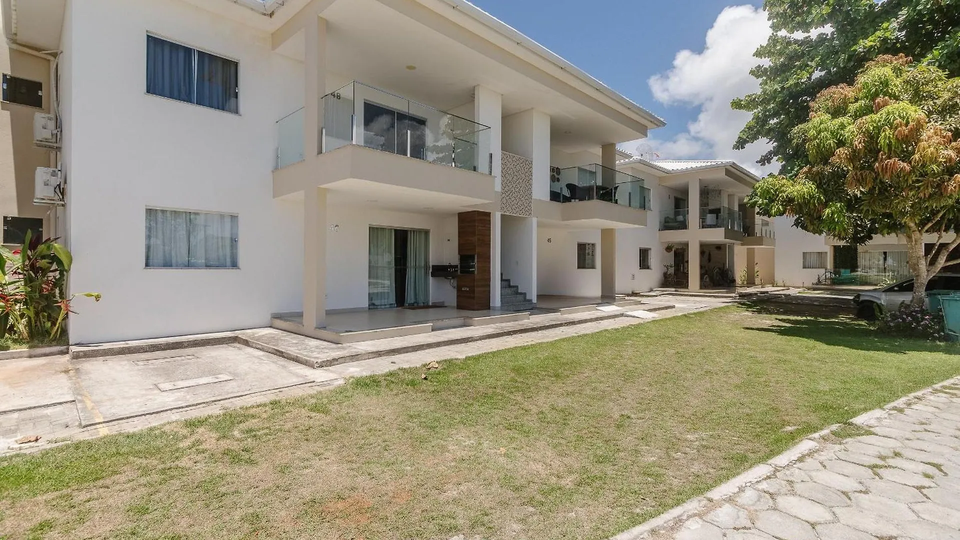 Condominio Com Piscina Na Praia Do Muta Em Porto-Ba - Mut Porto Seguro Brazylia