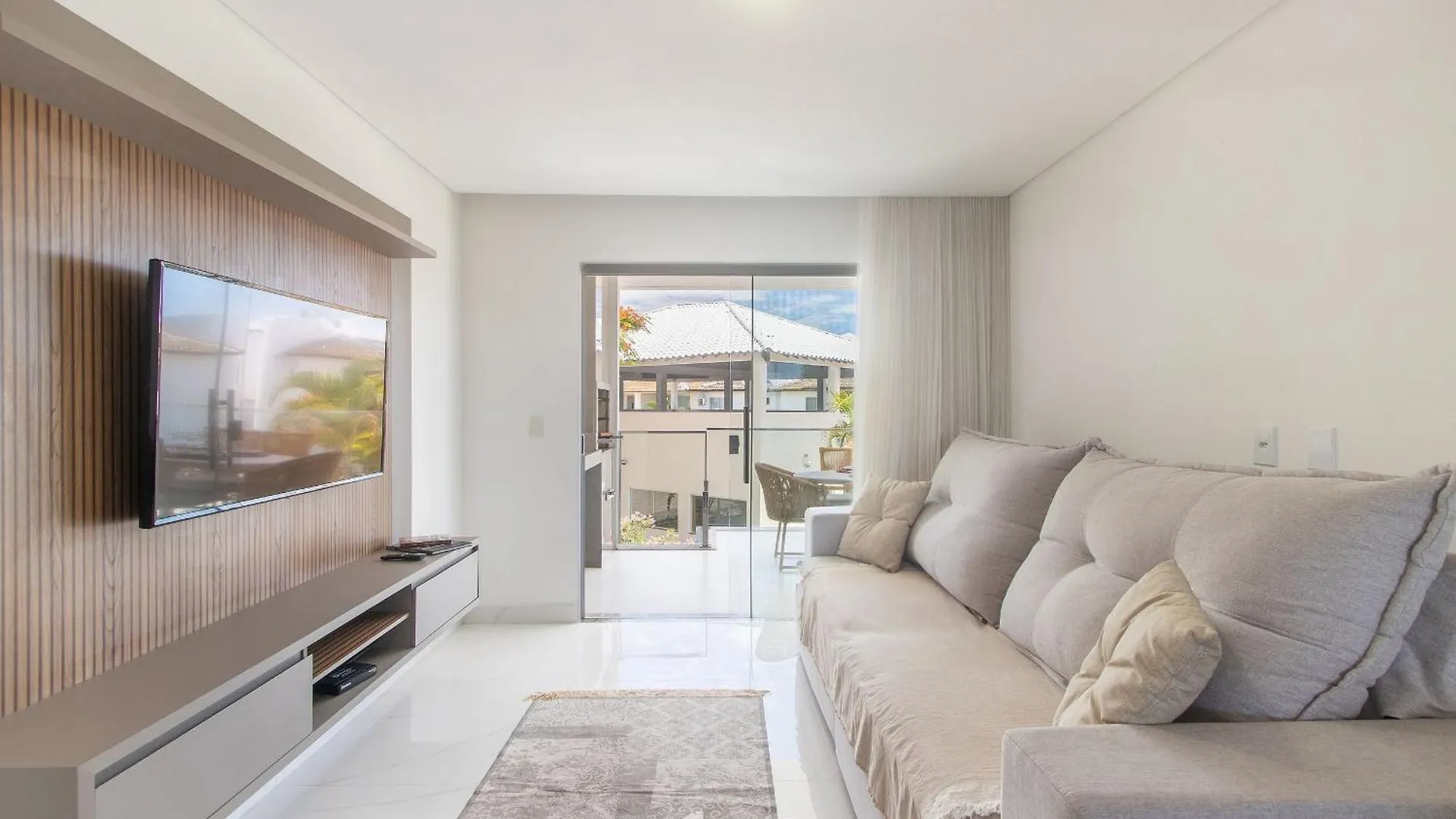 Condominio Com Piscina Na Praia Do Muta Em Porto-Ba - Mut Porto Seguro Apartament