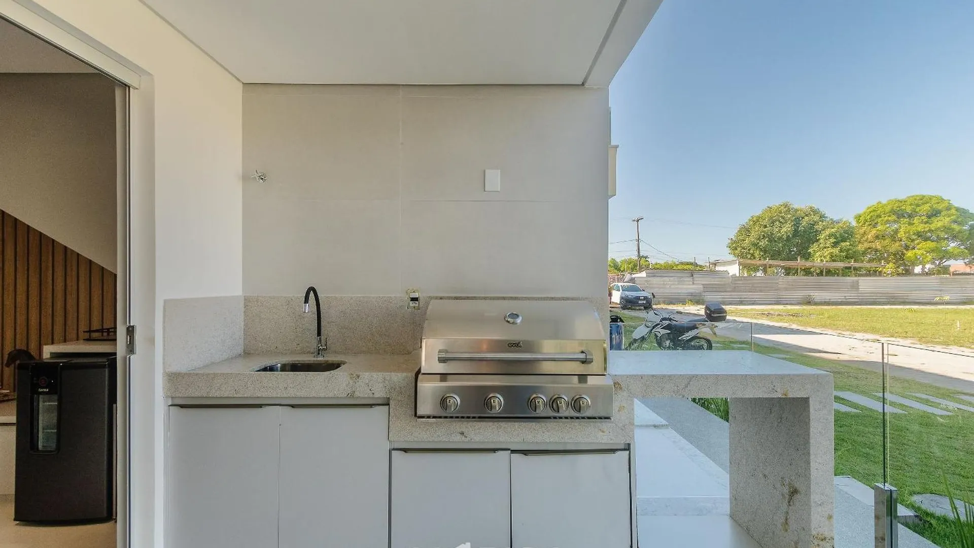 Condominio Com Piscina Na Praia Do Muta Em Porto-Ba - Mut Porto Seguro