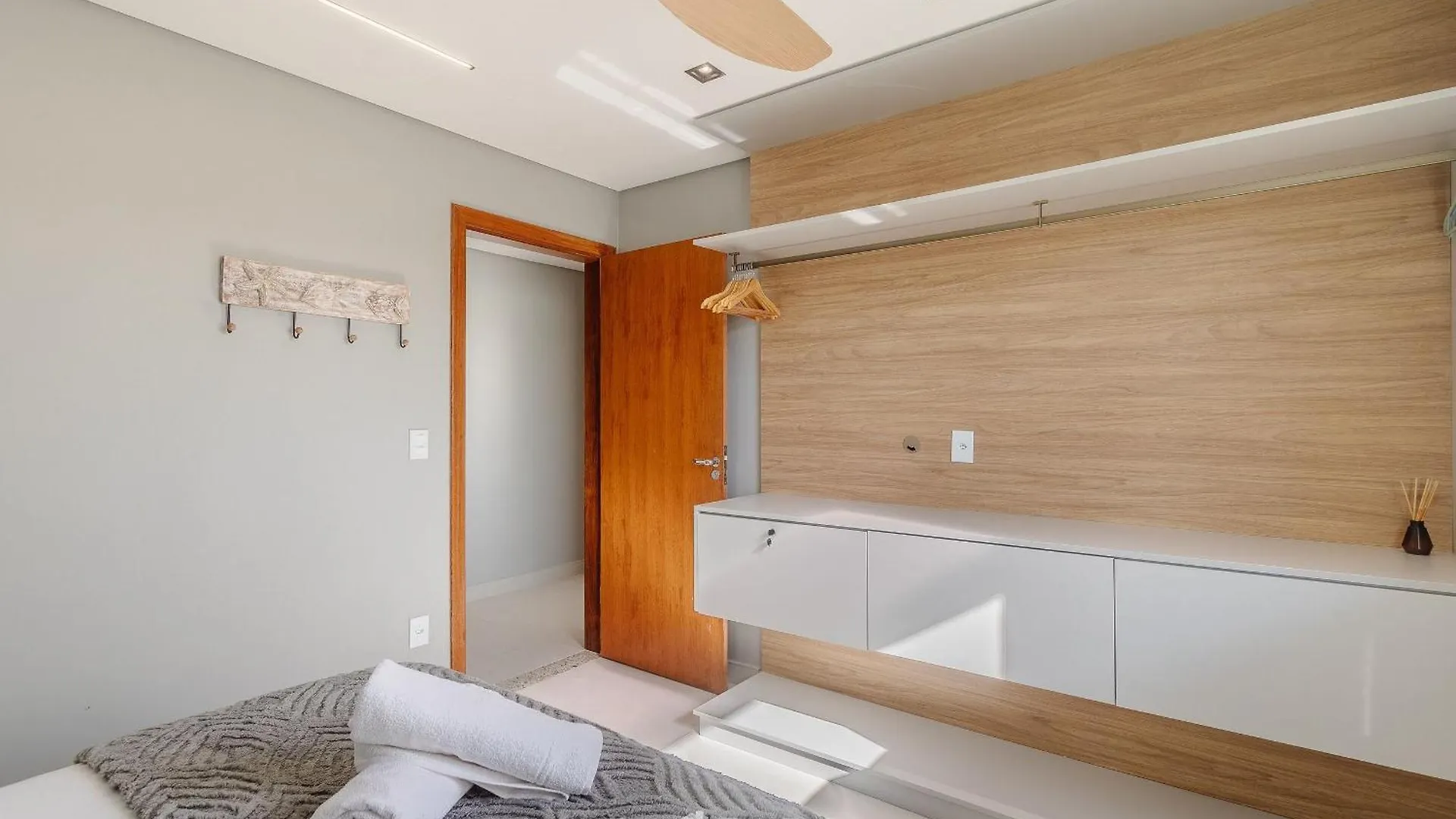 Condominio Com Piscina Na Praia Do Muta Em Porto-Ba - Mut Porto Seguro 0*,